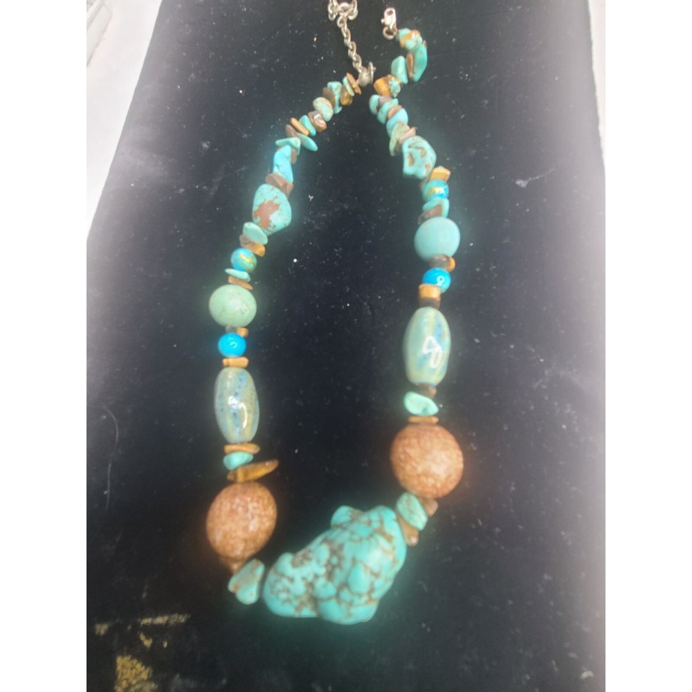 Vintage Turquoise & Wood Bead Necklace 18"